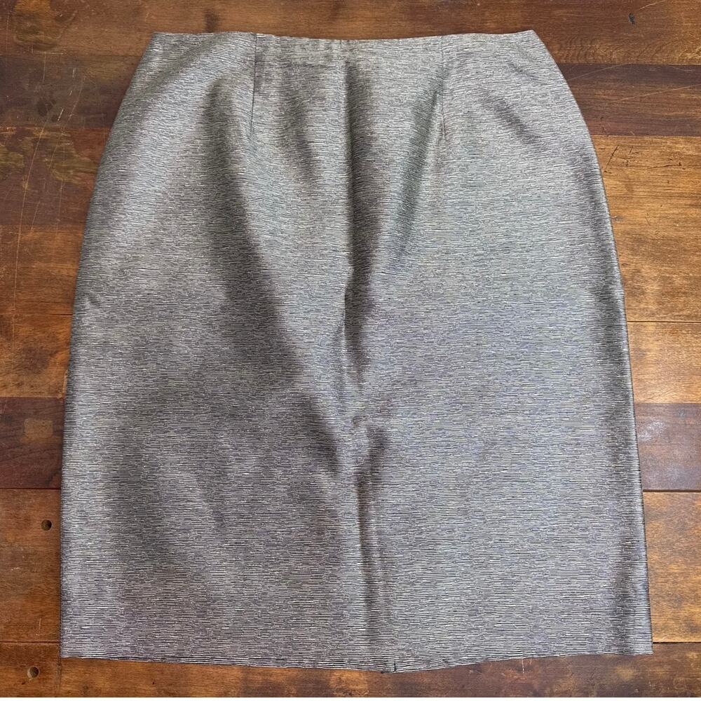 Dana Buchman Petite Black & Silver Lined Pencil Skirt 100% Silk Womens Size 10P